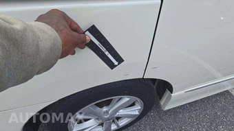 2012 Nissan Quest LE 118.1" WB - miniatura 30