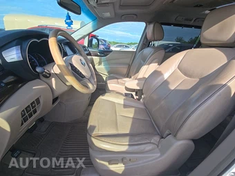 2012 Nissan Quest LE 118.1" WB - miniatura 7