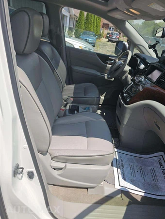 2012 Nissan Quest SL 118.1" WB - miniatura 18