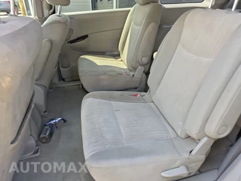 2012 Nissan Quest SV 118.1" WB - miniatura 13