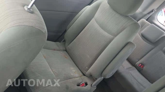 2012 Nissan Quest SV 118.1" WB - miniatura 38