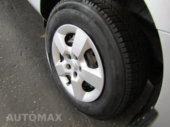 2012 Nissan Rogue S – miniatura 21