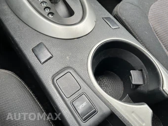 2012 Nissan Rogue SV - miniatura 18