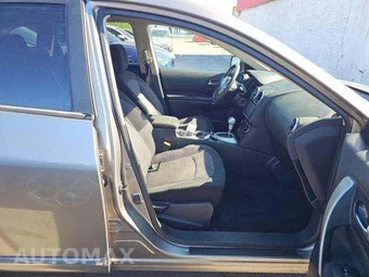 2012 Nissan Rogue SV - miniatura 18
