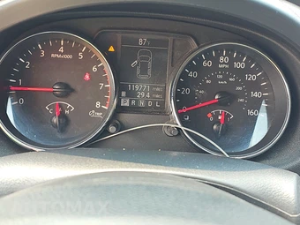 2012 Nissan Rogue SV – miniatura 12