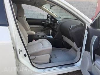 2012 Nissan Rogue SV - miniatura 25
