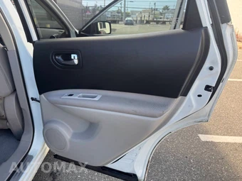 2012 Nissan Rogue SV - miniatura 38