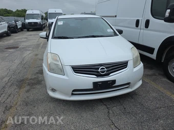 2012 Nissan Sentra 2.0 – miniatura 2