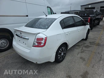 2012 Nissan Sentra 2.0 – miniatura 4