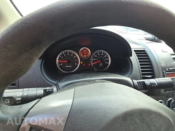 2012 Nissan Sentra 2.0 S – miniatura 17