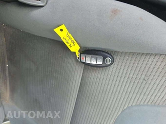 2012 Nissan Sentra 2.0 S – miniatura 8