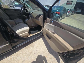 2012 Nissan Sentra 2.0 S – miniatura 18