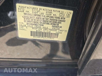 2012 Nissan Sentra 2.0 S – miniatura 5