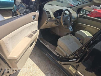 2012 Nissan Sentra 2.0 S – miniatura 6