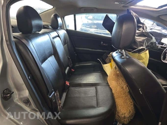 2012 Nissan Sentra 2.0 SL – miniatura 16