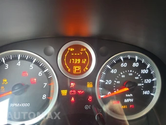 2012 Nissan Sentra 2.0 SR - miniatura 12