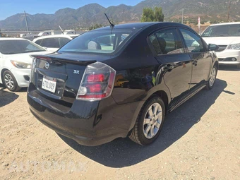 2012 Nissan Sentra 2.0 SR - miniatura 3