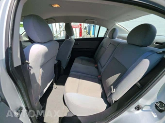 2012 Nissan Sentra 2.0 SR – miniatura 13
