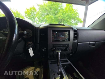 2012 Nissan TITAN PRO-4X Crew Cab Short Bed - miniatura 10
