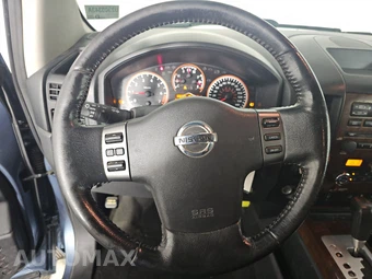 2012 Nissan TITAN PRO-4X Extended Cab Medium Bed – miniatura 10