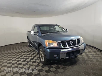 2012 Nissan TITAN PRO-4X Extended Cab Medium Bed – miniatura 3