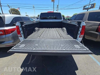 2012 Nissan TITAN PRO-4X Extended Cab Medium Bed – miniatura 14