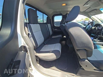 2012 Nissan TITAN PRO-4X Extended Cab Medium Bed – miniatura 16