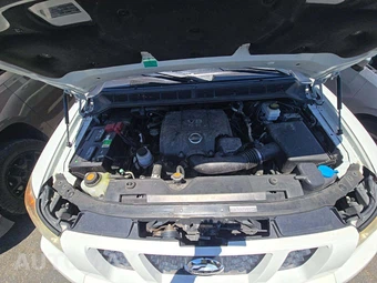 2012 Nissan TITAN PRO-4X Extended Cab Medium Bed – miniatura 25