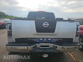 2012 Nissan TITAN SL Crew Cab Short Bed - miniatura 16