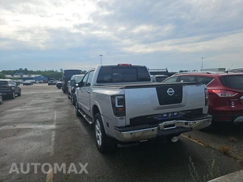 2012 Nissan TITAN SL Crew Cab Short Bed - miniatura 6