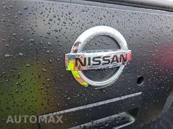 2012 Nissan TITAN SV Crew Cab Short Bed – miniatura 16