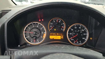 2012 Nissan TITAN SV Crew Cab Short Bed – miniatura 31