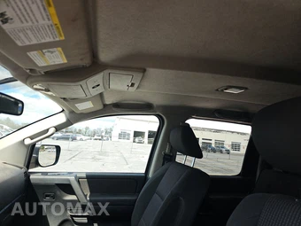 2012 Nissan TITAN SV Crew Cab Short Bed - miniatura 18