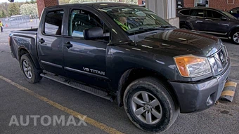 2012 Nissan TITAN SV Crew Cab Short Bed - miniatura 3