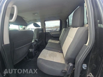 2012 Nissan TITAN SV Crew Cab Short Bed - miniatura 13