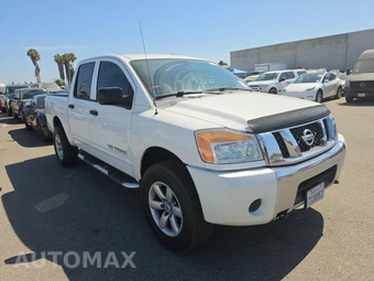 2012 Nissan TITAN SV Crew Cab Short Bed - miniatura 3