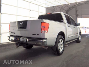 2012 Nissan TITAN SV Crew Cab Short Bed - miniatura 4