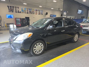 2012 Nissan Versa 1.6 SV Sedan