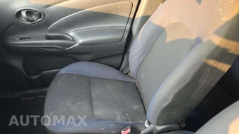 2012 Nissan Versa 1.6 SV Sedan – miniatura 21