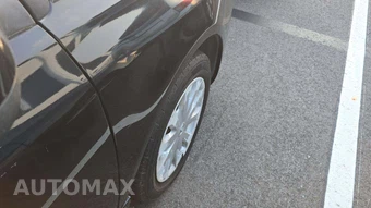 2012 Nissan Versa 1.6 SV Sedan – miniatura 32