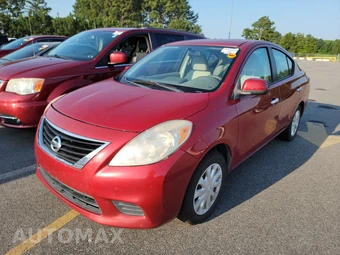 2012 Nissan Versa 1.6 SV Sedan