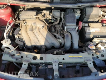 2012 Nissan Versa 1.6 SV Sedan – miniatura 15