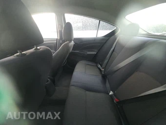 2012 Nissan Versa 1.6 SV Sedan – miniatura 13