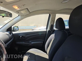 2012 Nissan Versa 1.6 SV Sedan – miniatura 19