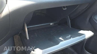 2012 Nissan Versa 1.6 SV Sedan – miniatura 22