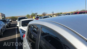 2012 Nissan Versa 1.8 S Hatchback – miniatura 19