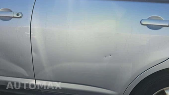 2012 Nissan Versa 1.8 S Hatchback – miniatura 27