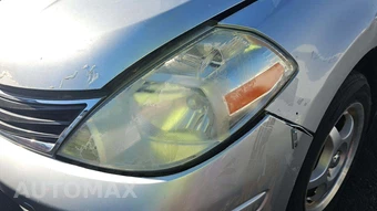 2012 Nissan Versa 1.8 S Hatchback – miniatura 36