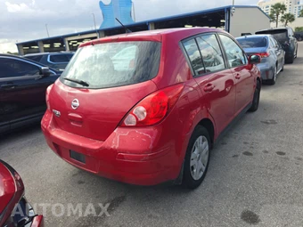 2012 Nissan Versa 1.8 S Hatchback – miniatura 4