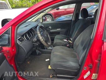 2012 Nissan Versa 1.8 S Hatchback – miniatura 7